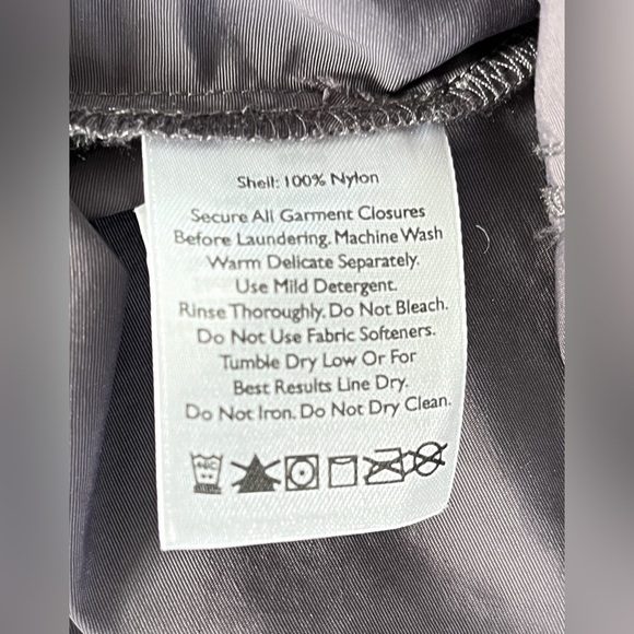 Eddie Bauer Rain Jacket Dusty Purple - Picture 6 of 7